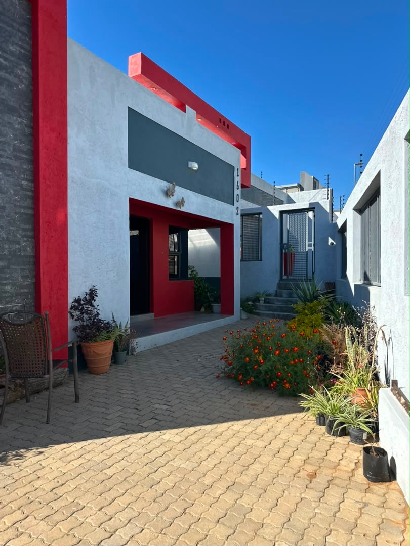 Rocky Crest Property