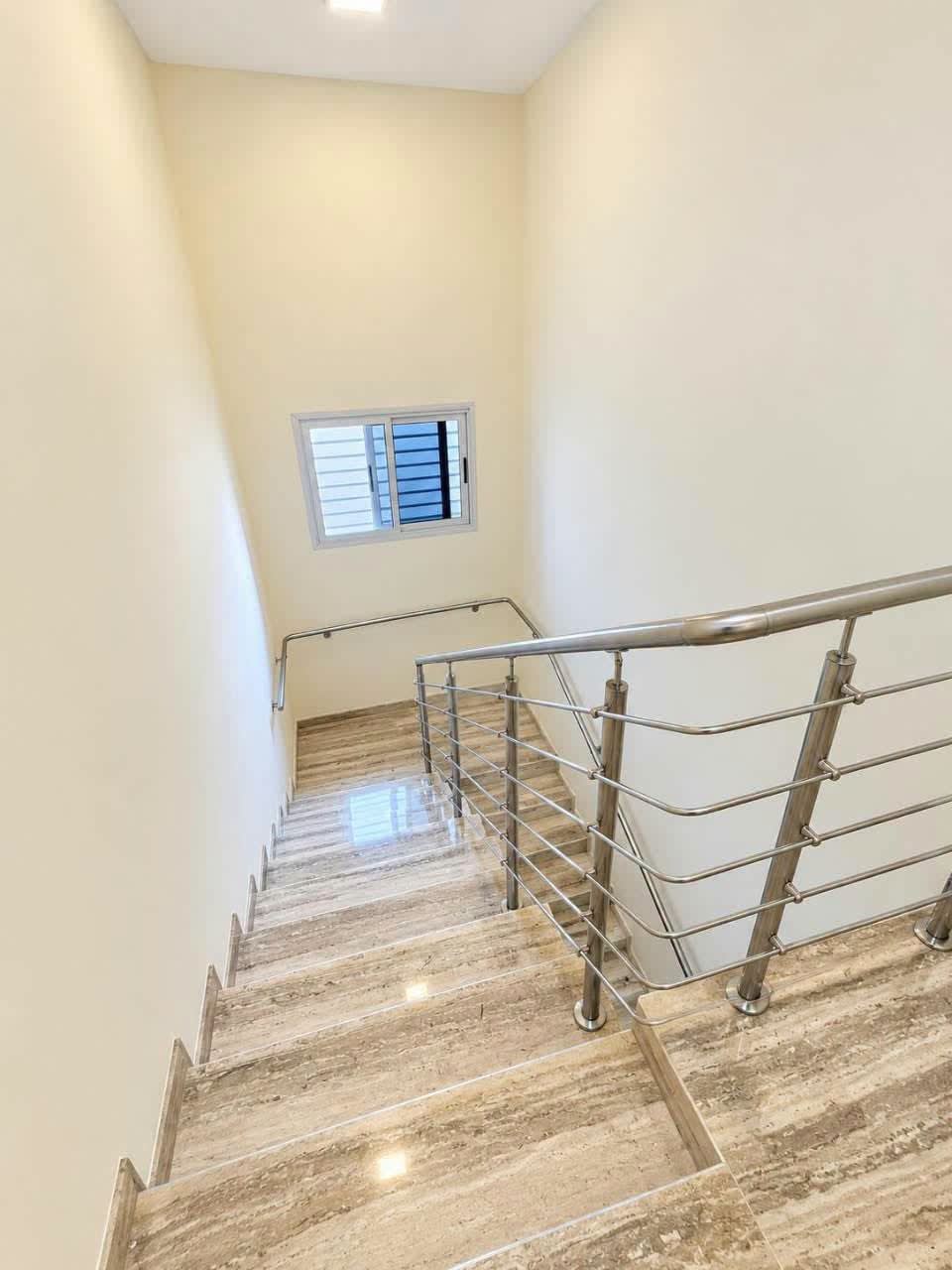 Location Cocody : Magnifique Résidence aux Finitions Premium - Vue 12