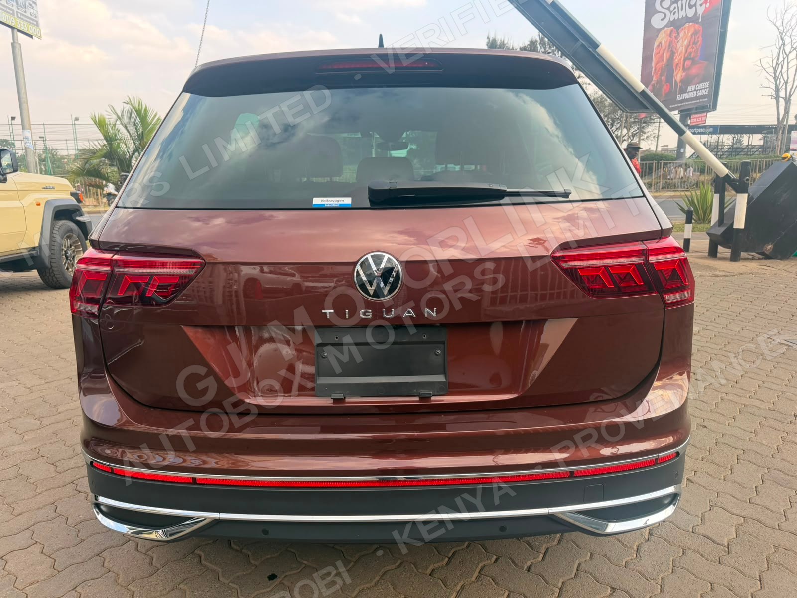 2022 Volkswagen Tiguan - Frame 1