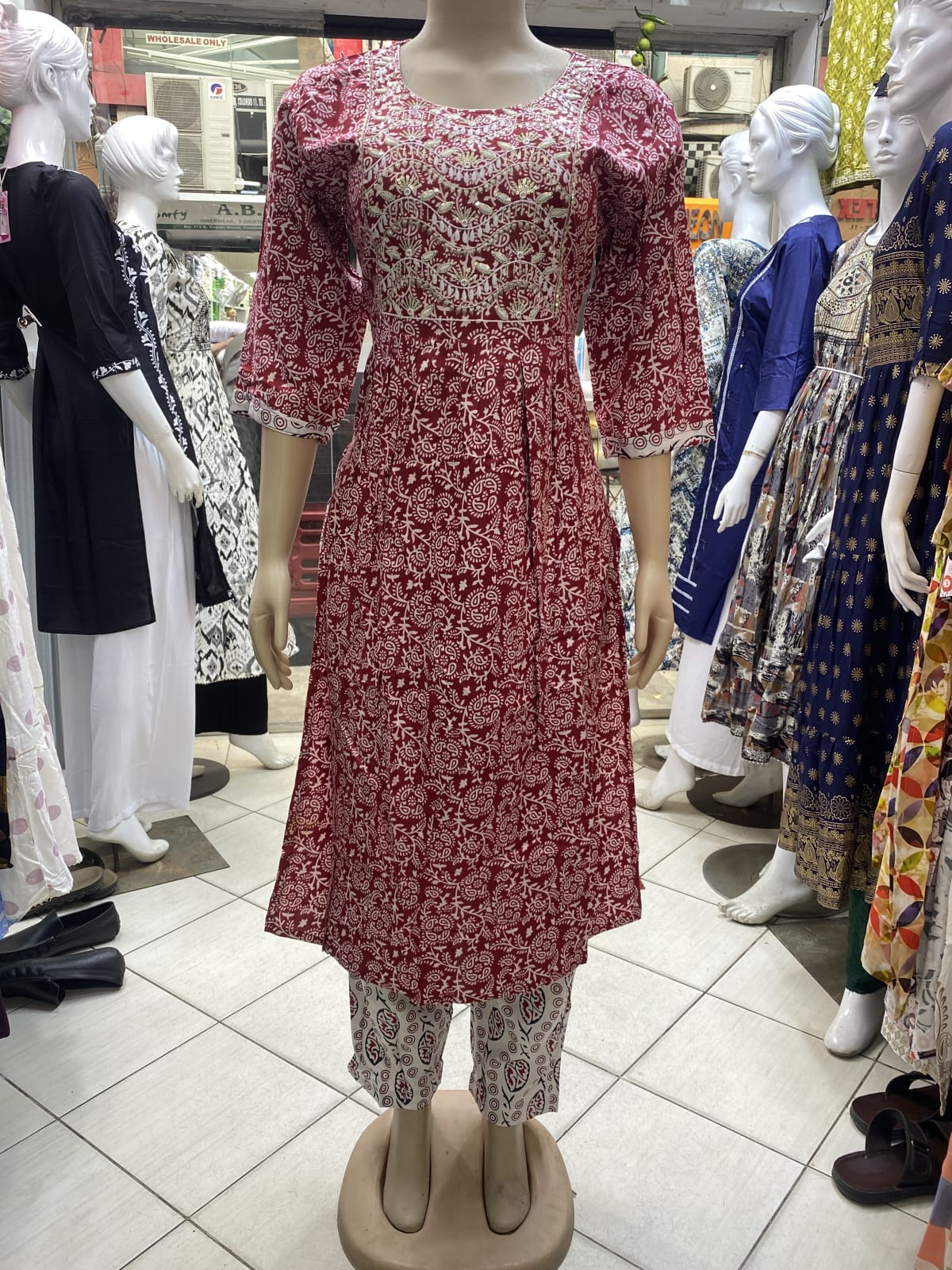 Style 3095 image 4