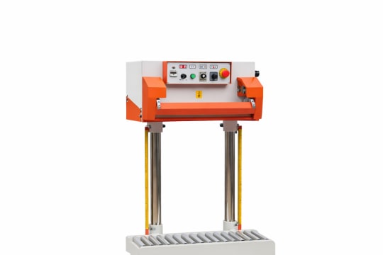 Máy hàn bao PE khí nén QLF-700A