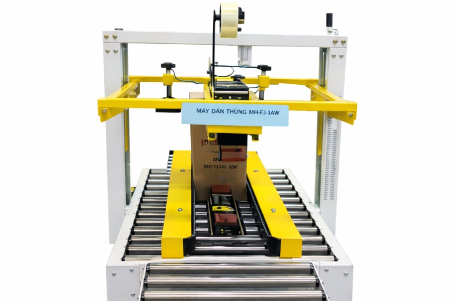 Máy dán thùng carton bán tự động