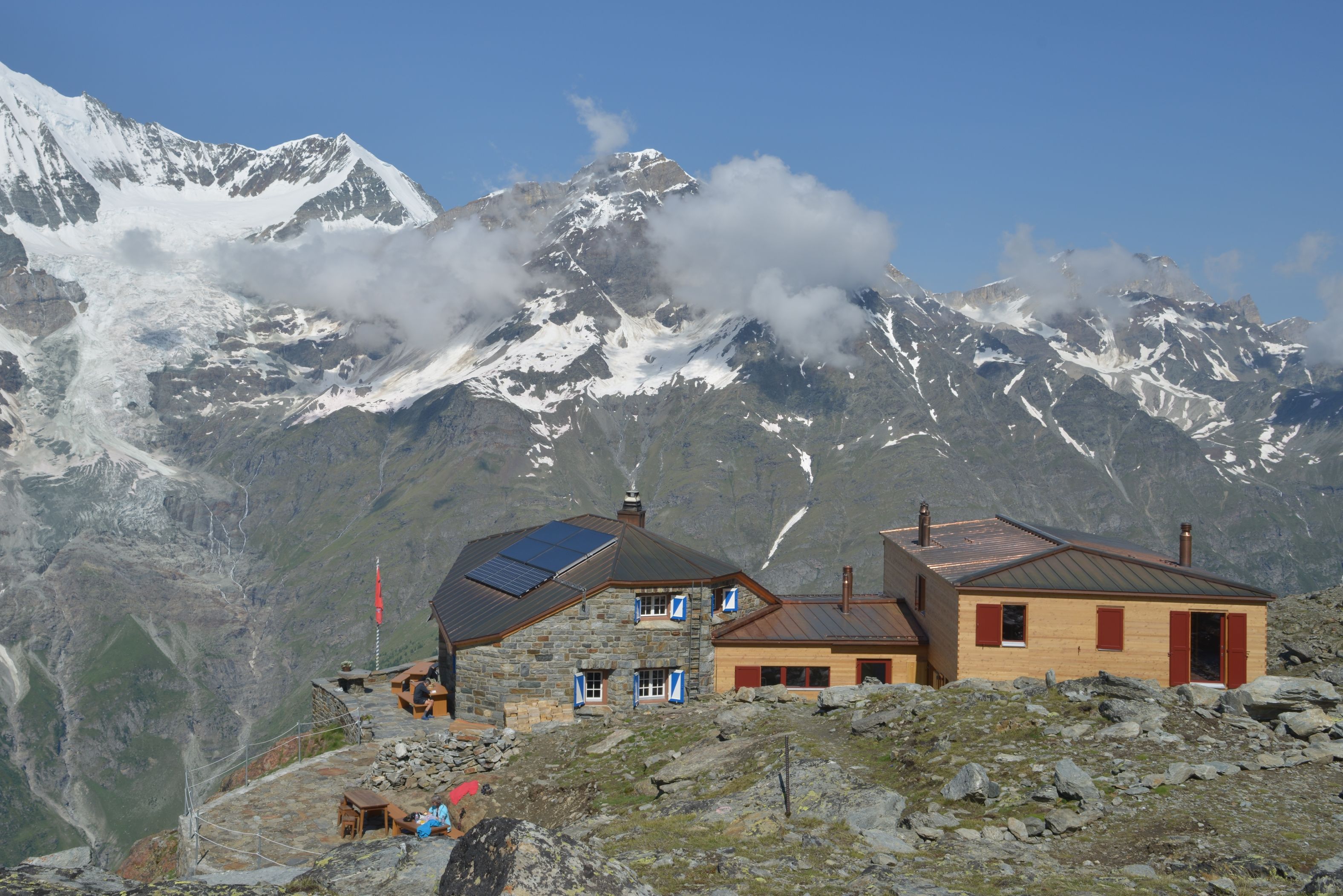 Cabane du Dom