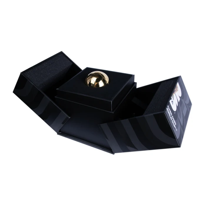 2026 薩摩亞FIFA 足球裡的世界盃獎盃.999鍍金銀幣5盎司