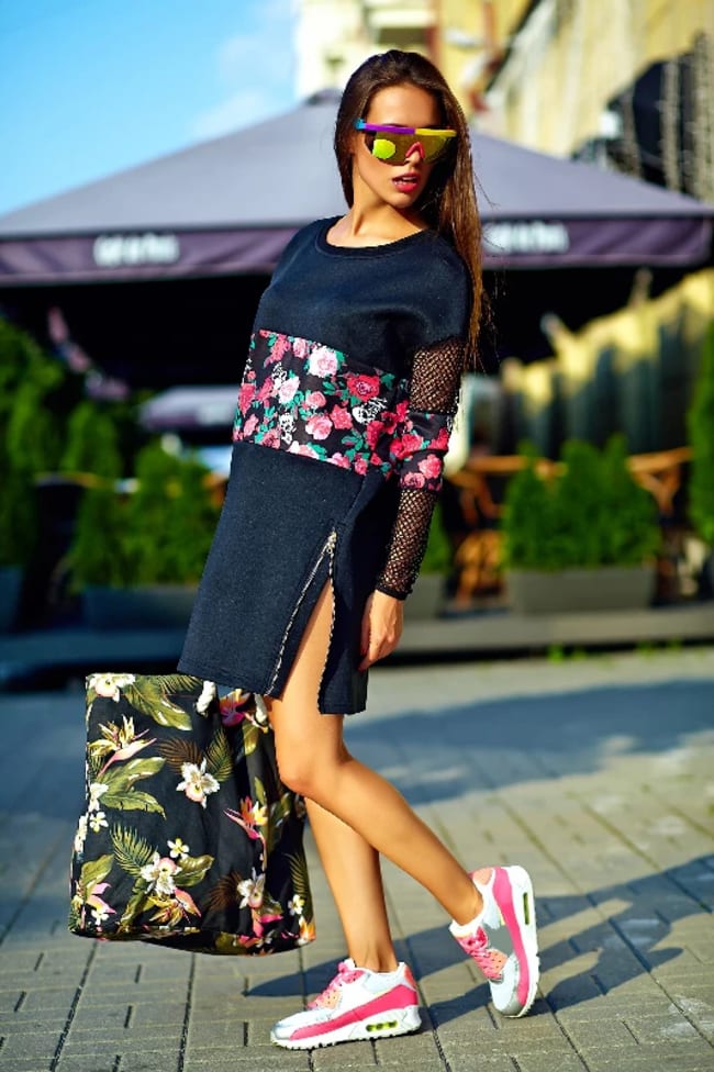 Trendy Floral Accent Mini Dress with Side Zipper