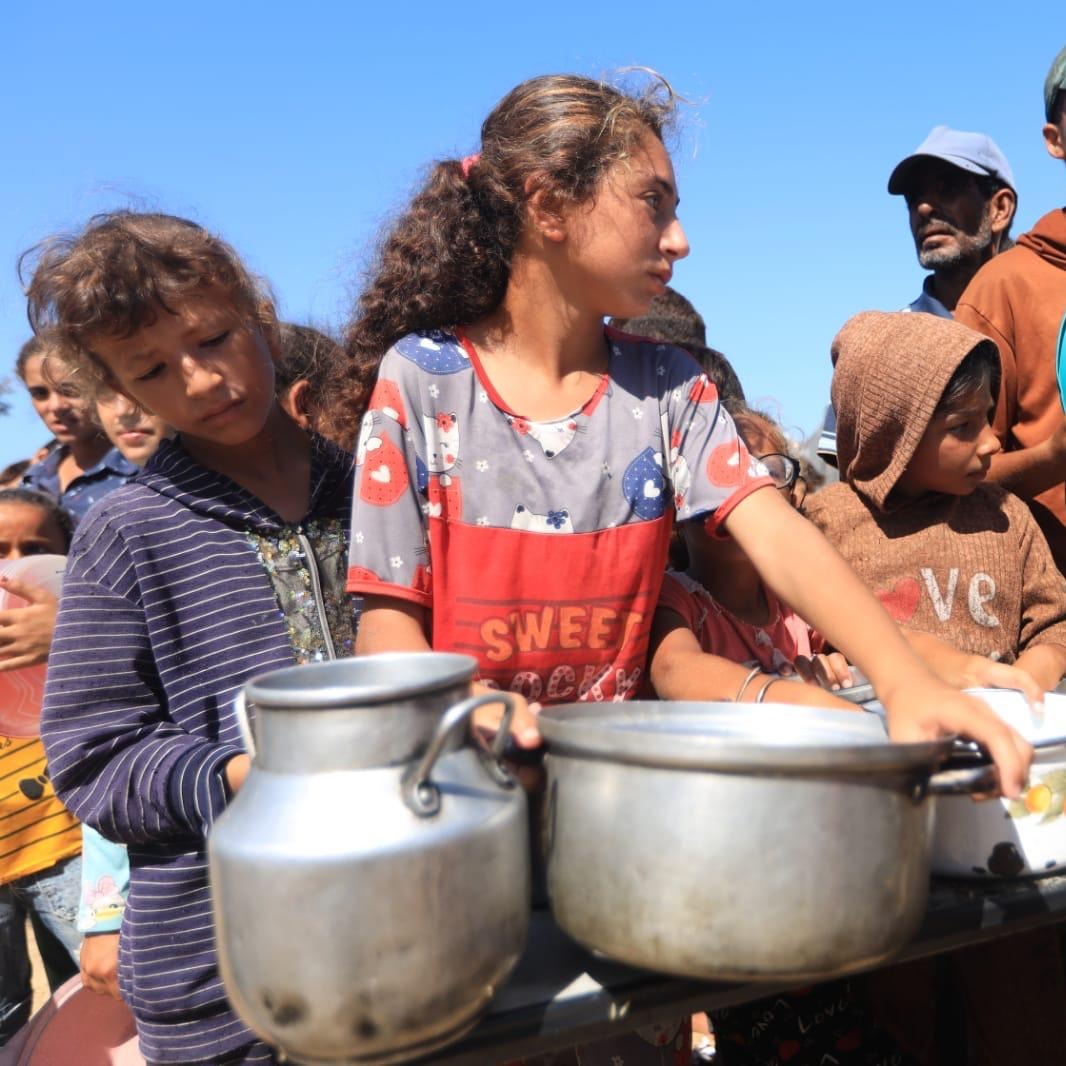 Gaza Hot Meals and Water Distribution