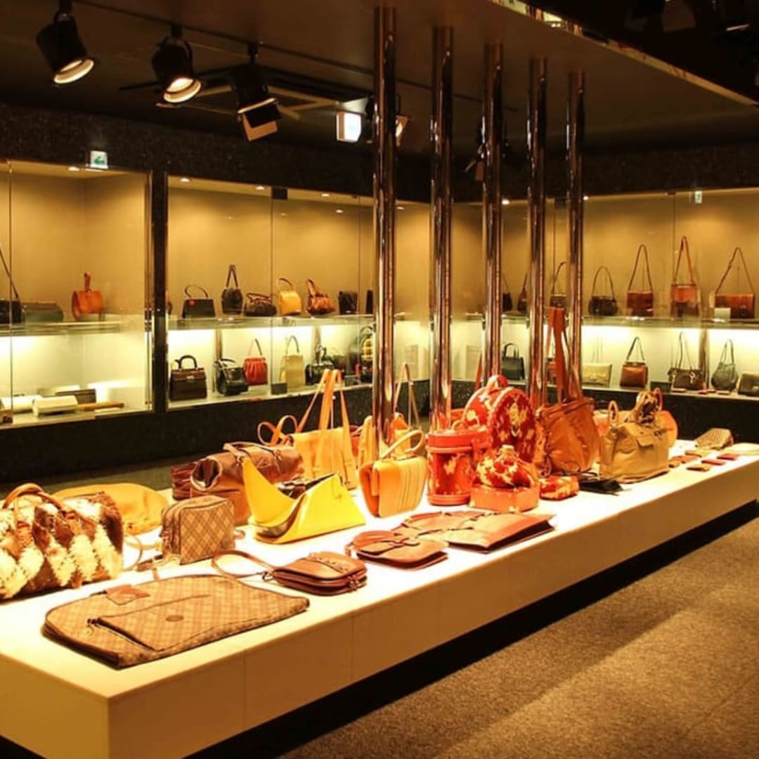 PRINCESS GALLERY - View 3