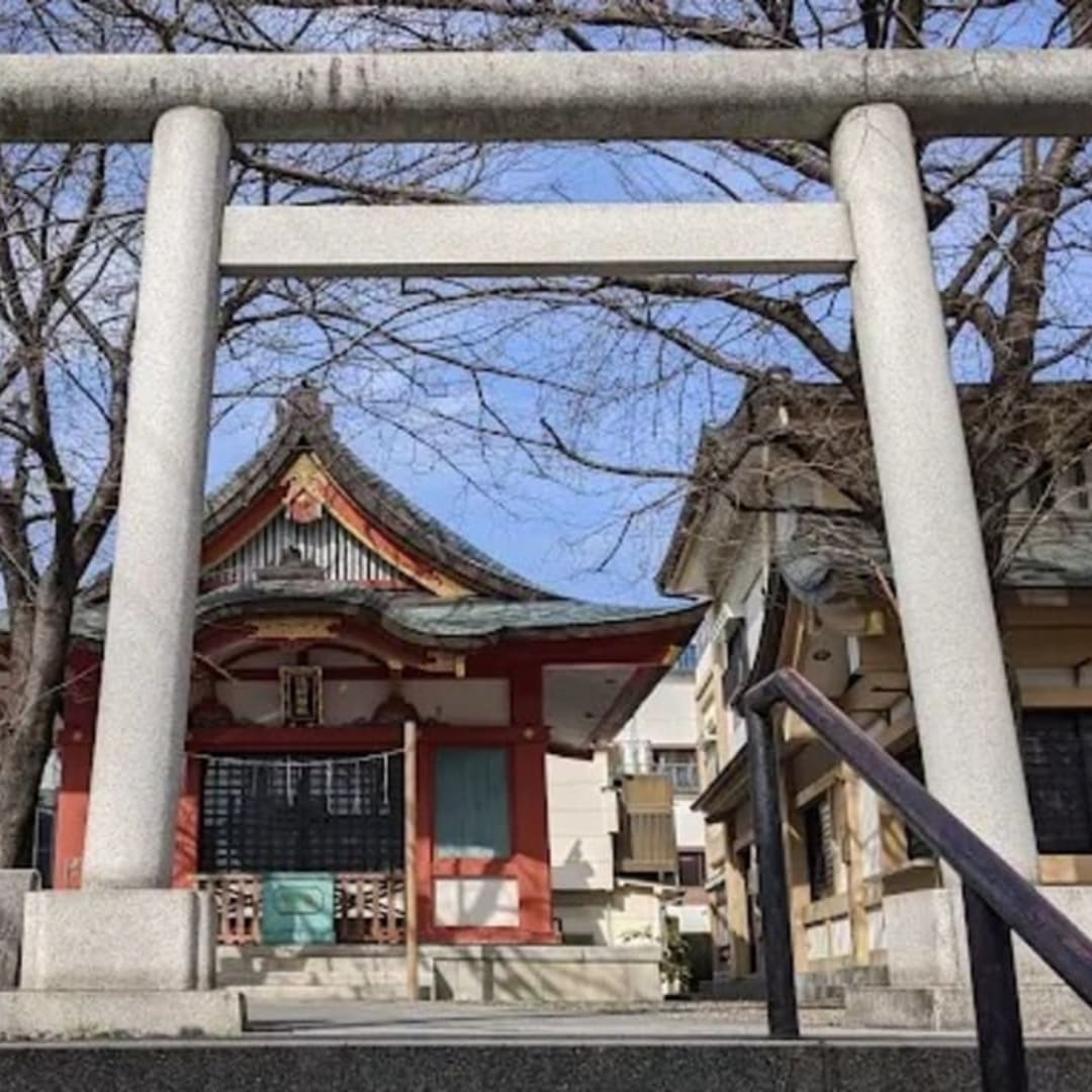 Asakusa Fuji Sengen-jinja Shrine - View 2
