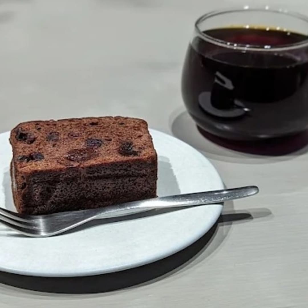 Blue Bottle Coffee - Kiyosumi-Shirakawa Flagship Cafe - View 1