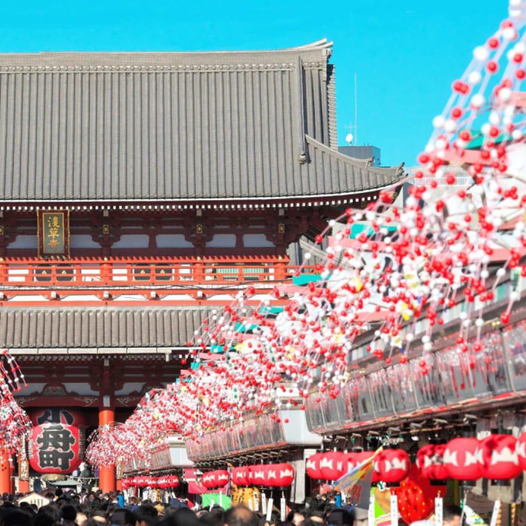 Asakusa Power Spot Walk – From Iconic Landmarks to Hidden Blessings