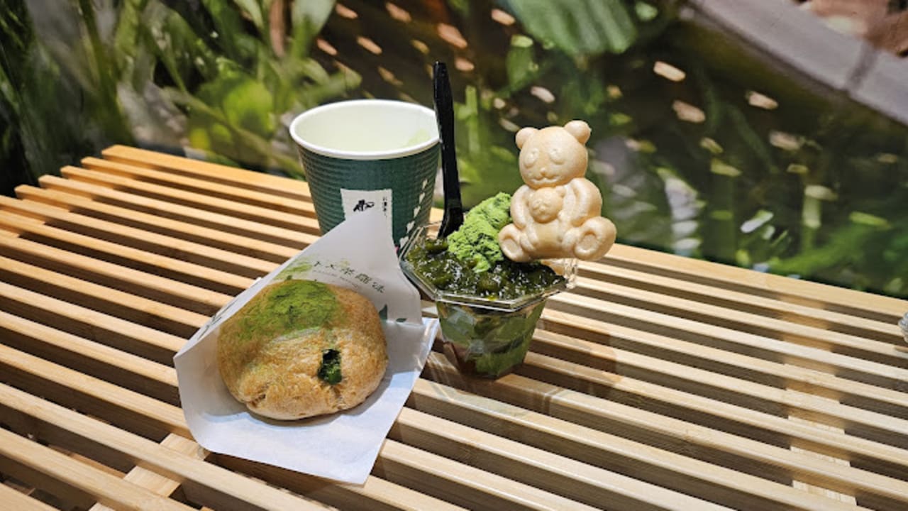 Kaminari Issa Asakusa Main Branch - View 1