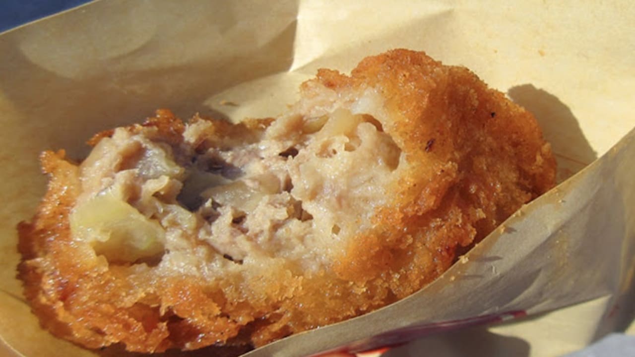 Asakusa Menchi - View 2