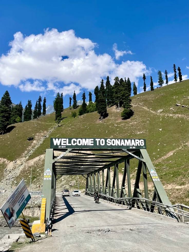 Kashmir Mughal & Heritage Tour