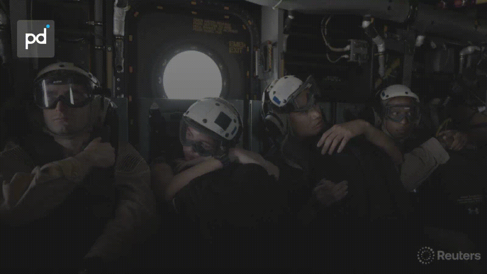 USS George Washington Deployed Indefinitely Near Hormuz, Crew Caught Off Guard