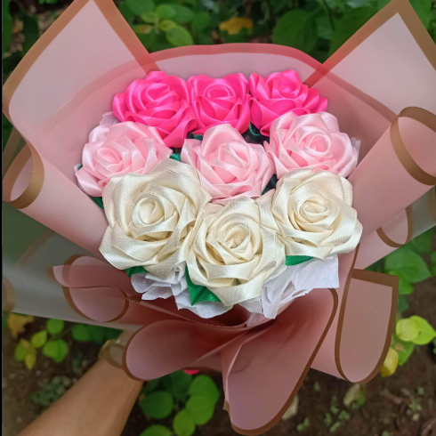 Ribbion Flowers Bouquets