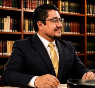 Dr. Esaú Adalberto Enríquez Díaz