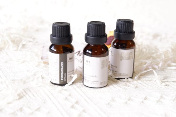 Tinh Dầu Thảo Dược NaHerbs – Tinh Dầu Thiên Nhiên Quế Hồi & Chanh Sả
