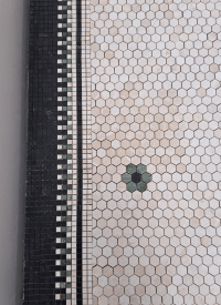 Mosaic Corner Block Pattern Bottocino