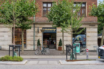 Forsidebillede af lokale