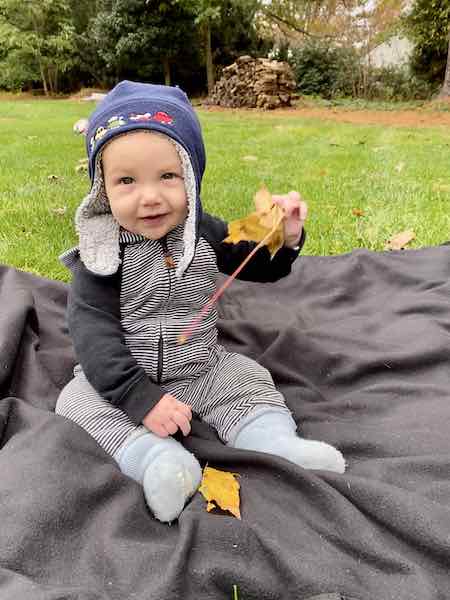 outdoor baby gear stadium blanket