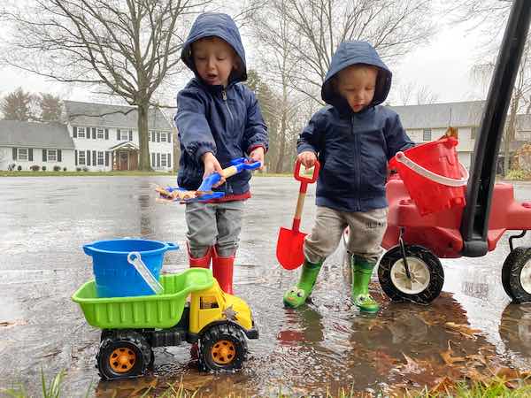25 Outdoor Rainy Day Activities for Toddlers and Outdoor Toys