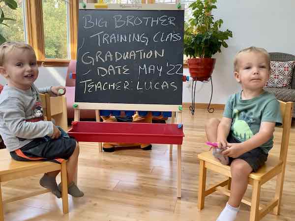 way to announce pregnancy to family big brother training class