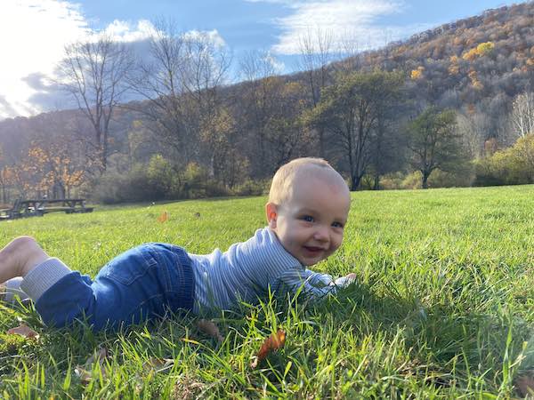 things to do outdoors with a baby tummy time