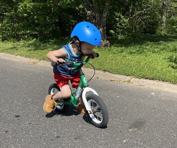 balance bike for 2 year old gliding