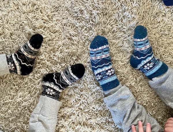 toddler warm winter socks - wool keeps them warm