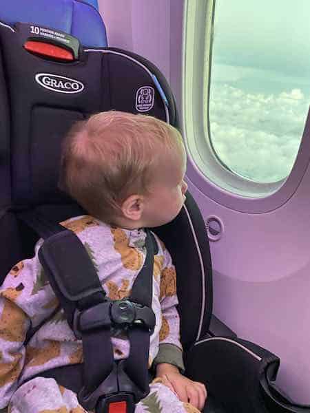 toddler carseat on airplane for international travel