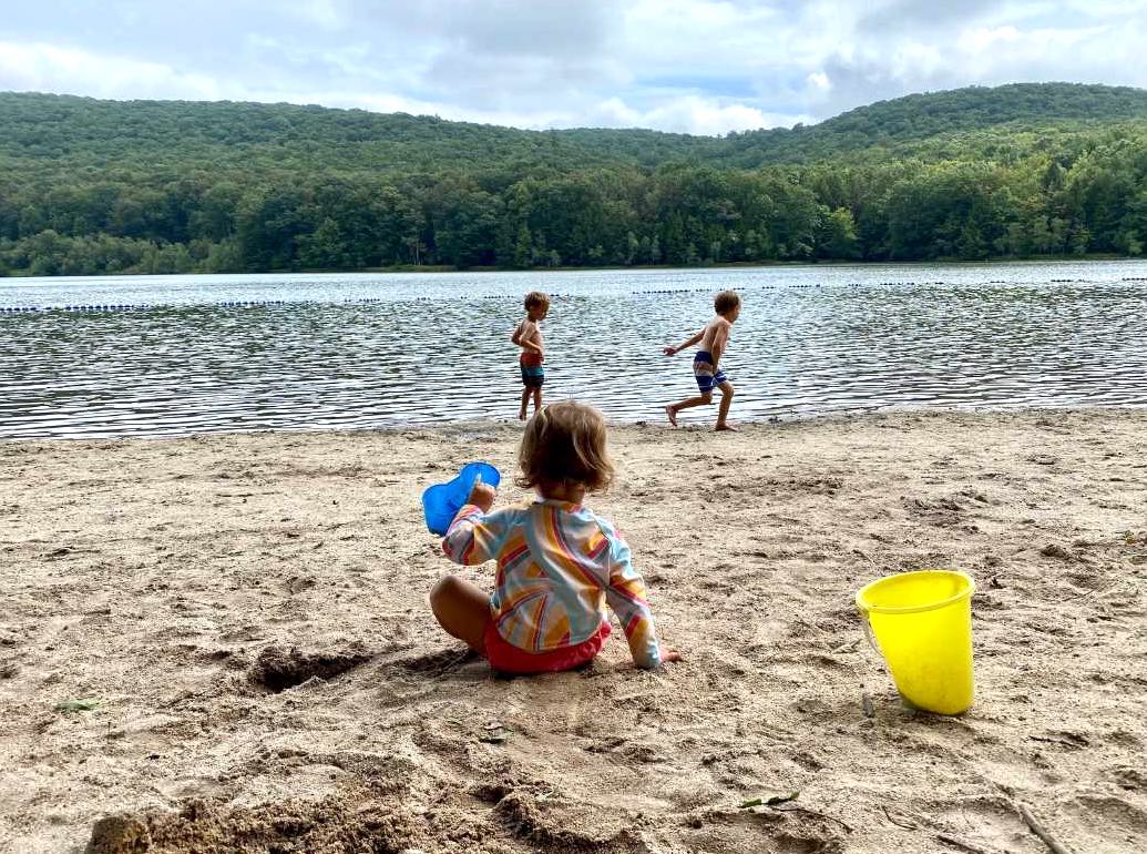 Tuscarora State park beach with kids