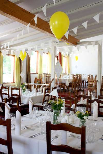 Hofgut Ruppertsberg / Weingut Bürklin-Wolf | Hochzeitslocations in ...