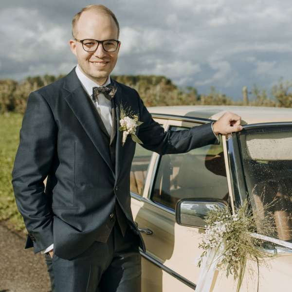 XUITS Luxury Tailoring in Frankfurt | Hochzeitsanzug in Frankfurt am Main