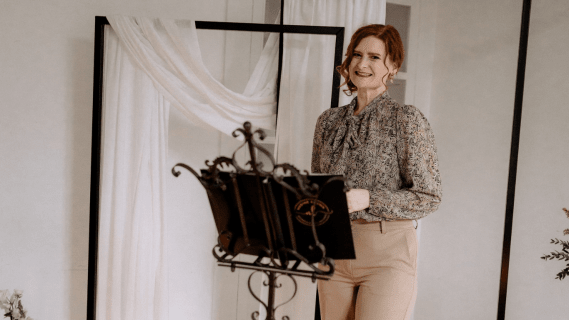 Singende Traurednerin Nadine Krumm