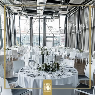 CHECK INN Restaurant - Eventhalle TERMINAL EINS