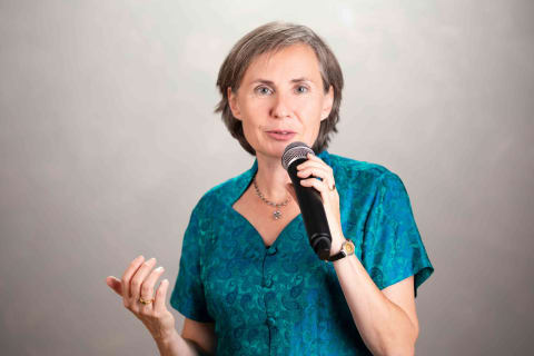 Freie Rednerin Gudrun Miessl