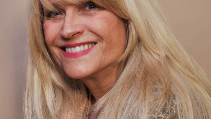 mona@freieredner.com - FreieTrauung Mona Misko