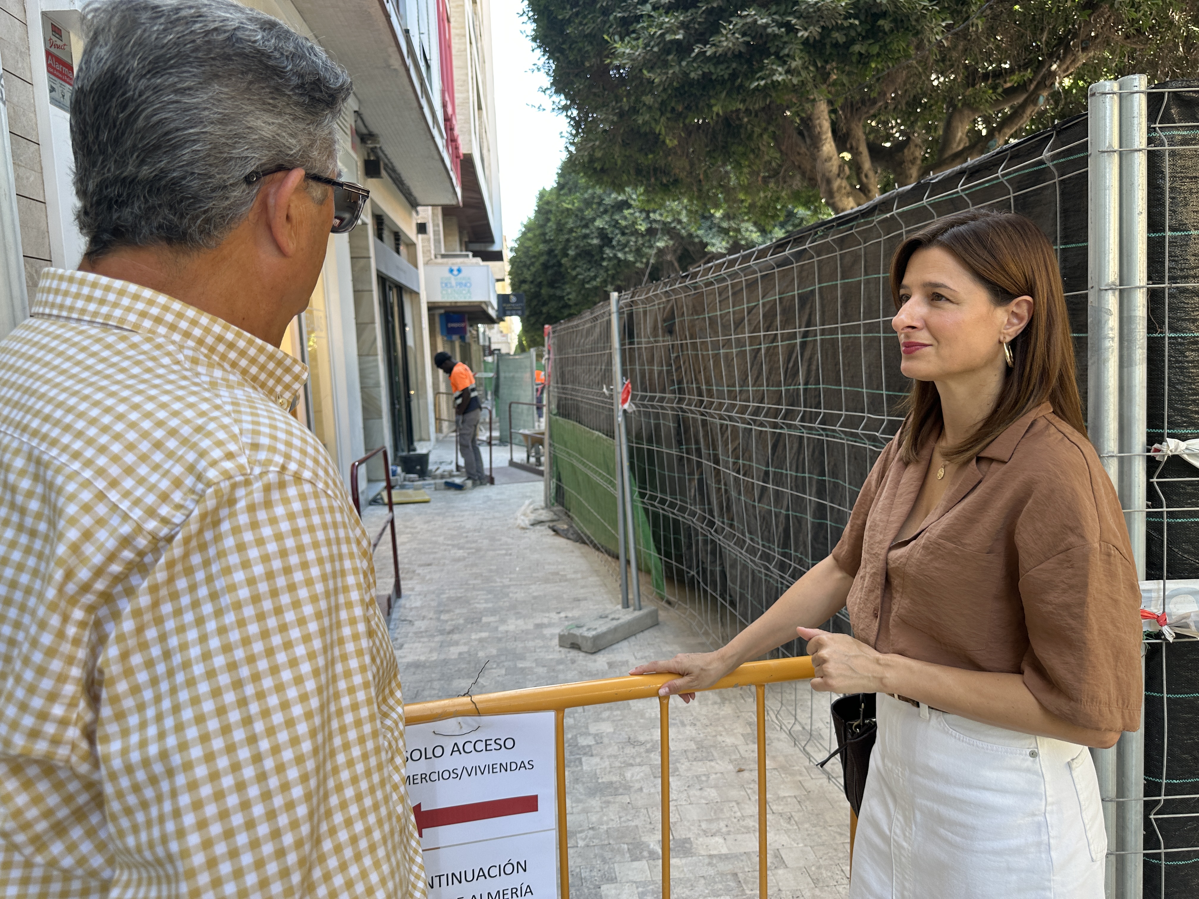 Fátima Herrera pide al Ayuntamiento que "abra los ojos" ante las reclamaciones de hosteleros y comerciantes afectados por las obras