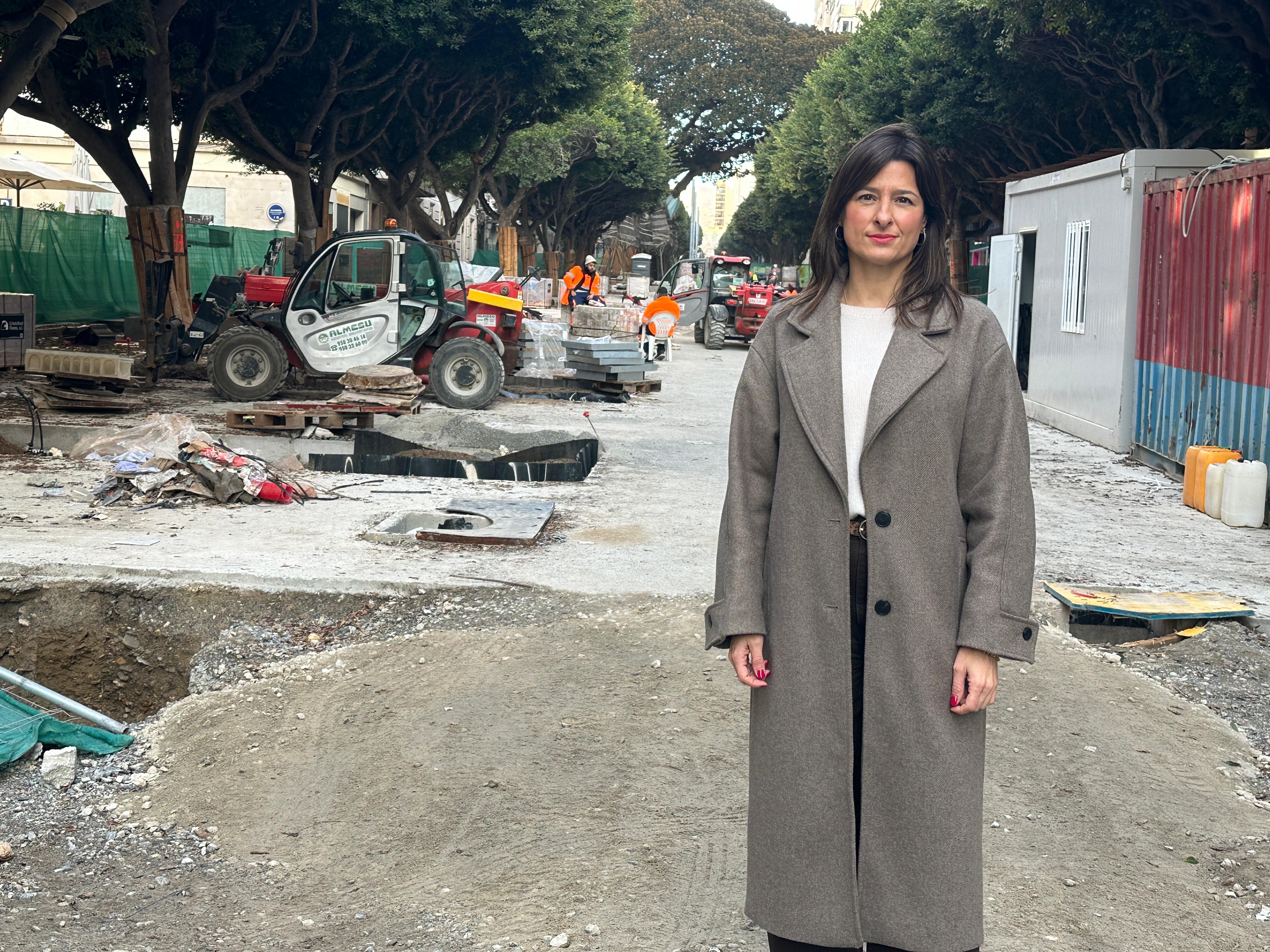 El PSOE pide a la alcaldesa transparencia y que informe de la fecha de finalización de las obras del Paseo que ha dado la empresa