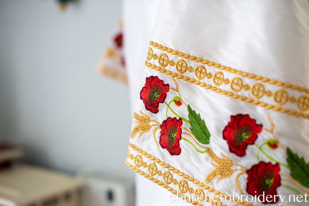 Exquisite Fully Embroidered Altar Server Robe — photo 5
