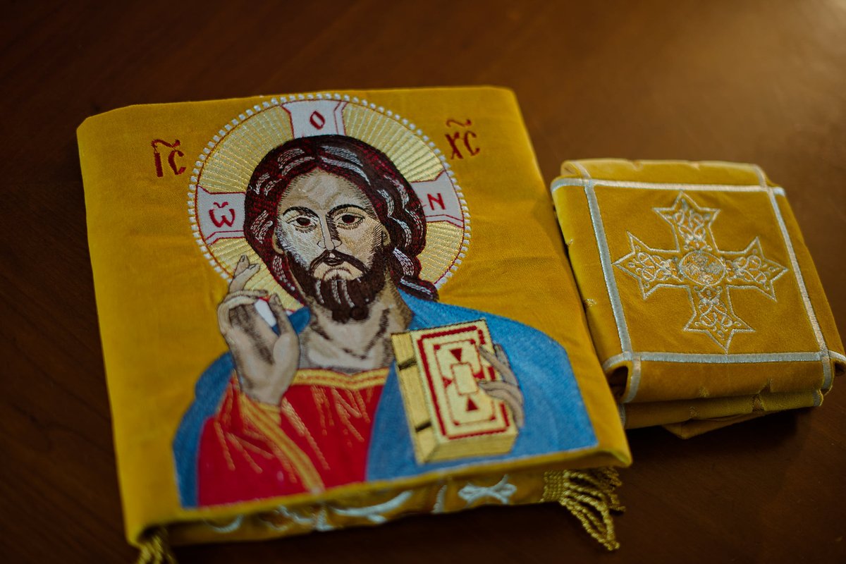 Divine Elegance Chalice Cover Set with Christ Icon — photo 3