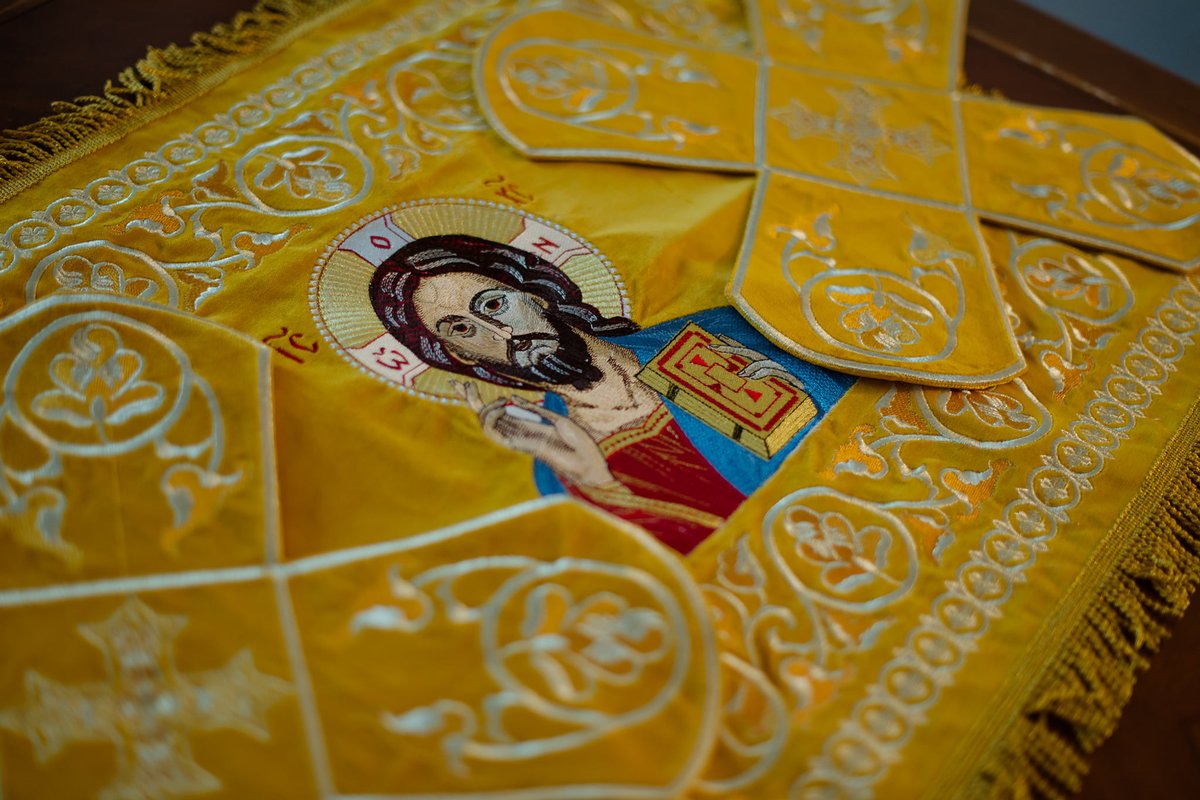 Divine Elegance Chalice Cover Set with Christ Icon