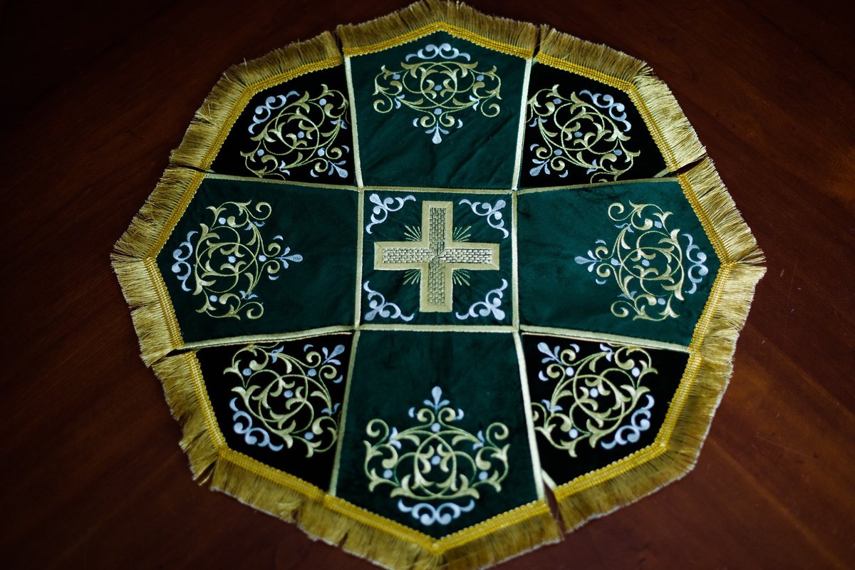 Fringed Chalice Covers with Ribbons - Book of Kells Design — photo 6