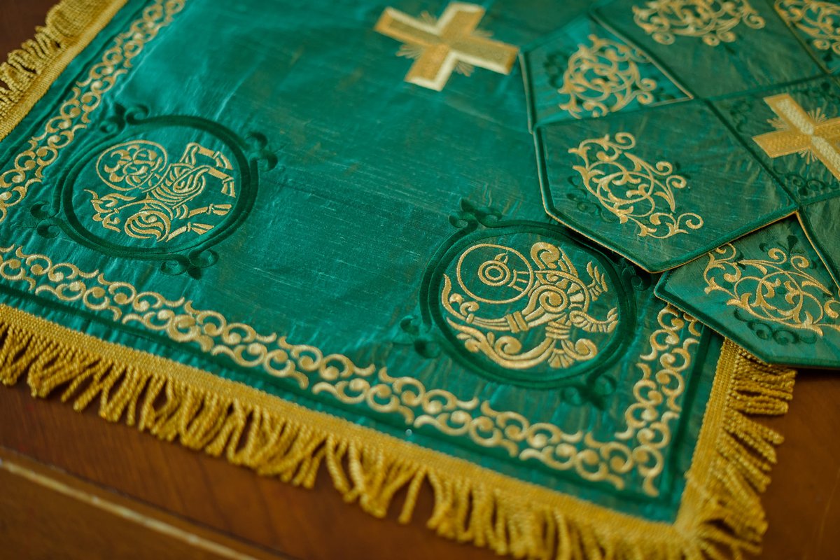 Fringed Chalice Covers with Ribbons - Book of Kells Design