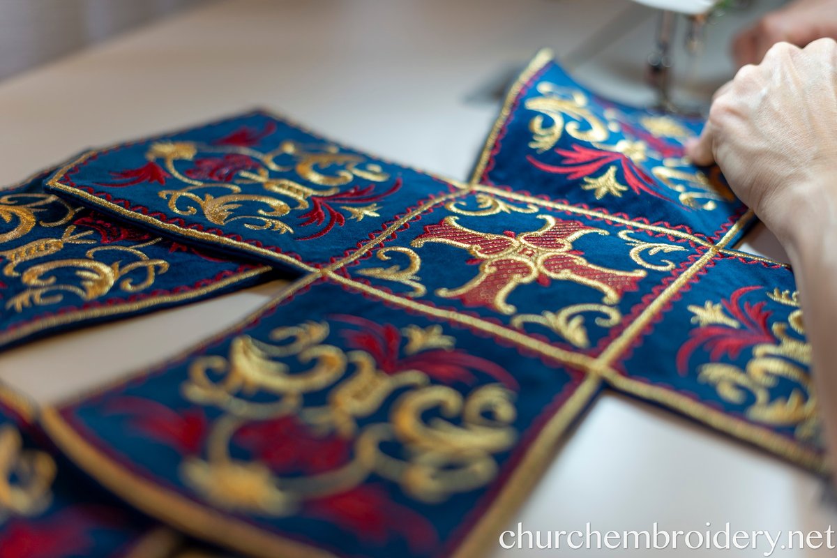 Embroidered Velvet Chalice Covers Set - Dark Blue &amp; Gold — photo 7
