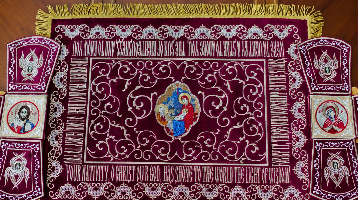 Nativity Chalice Cover Set with Embroidered Icons — photo 3