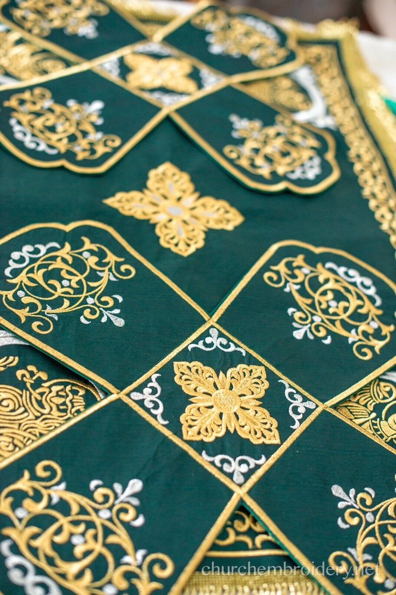 Embroidered Green Chalice Covers Set with Holy Trinity Bookmark — photo 6