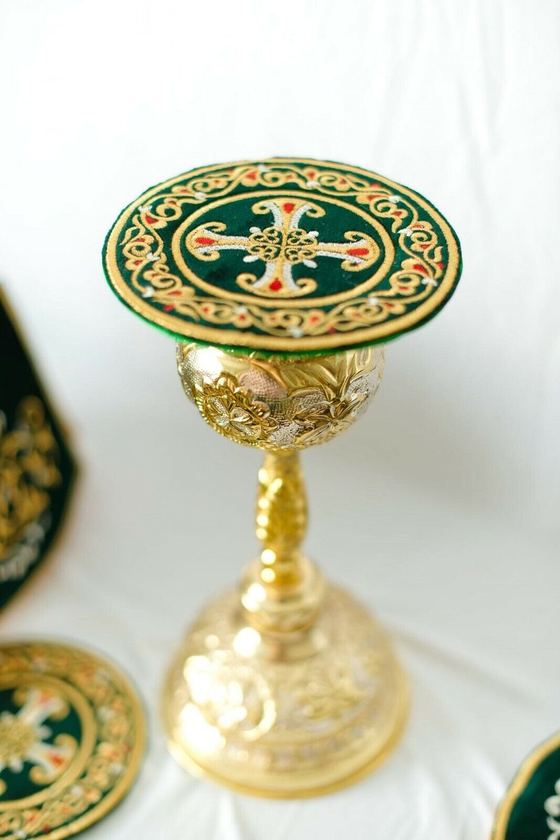 Holy Trinity Velvet &amp; Silk Chalice Cover Set — photo 8