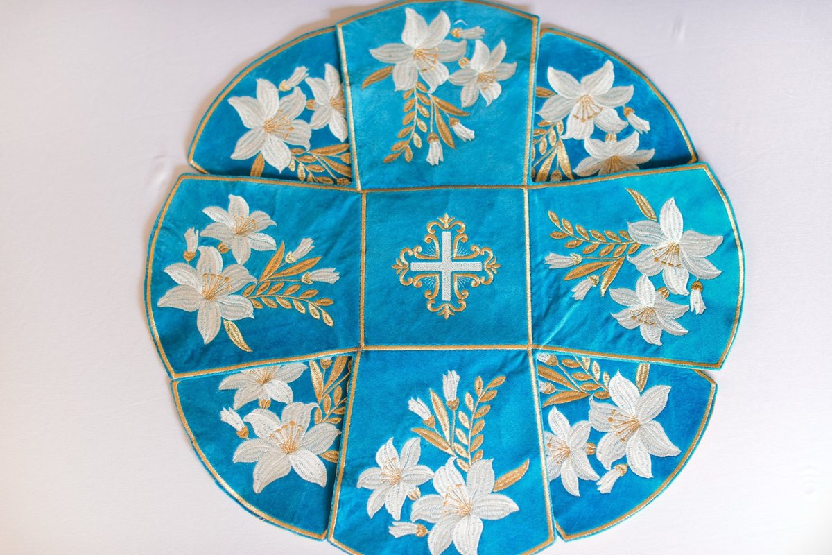 Embroidered Velvet Chalice Covers for Orthodox Parishes — photo 2
