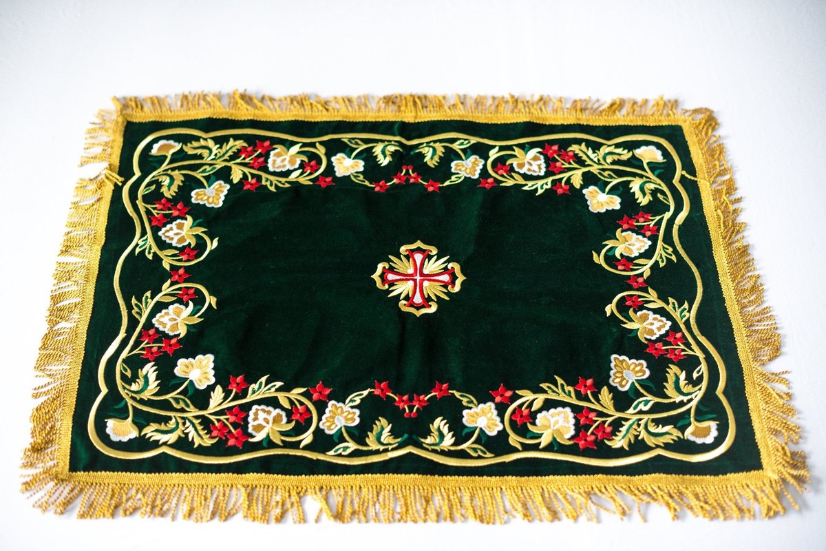 Embroidered Velvet Chalice Covers for Orthodox Parishes — photo 2